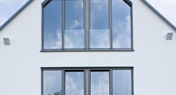 Алюминиевые окна для коттеджа